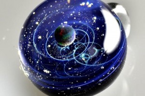 Satoshi Tomizu space glass cosmos planet 9